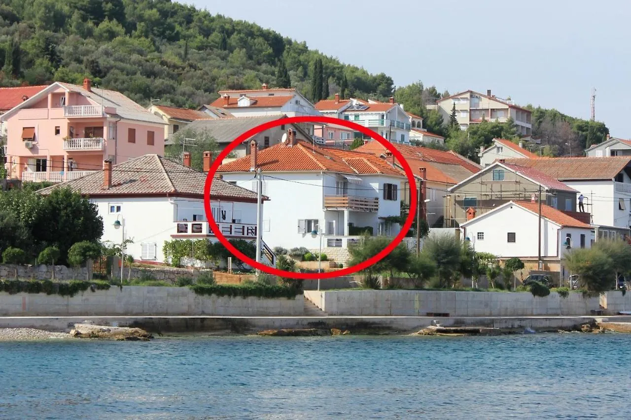 Apartments By The Sea Kali, Ugljan - 8503